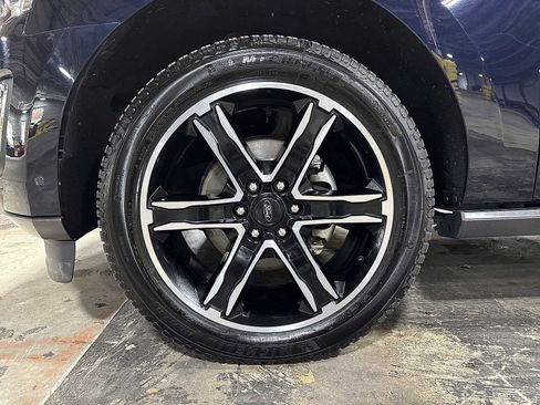 Used 2021 Ford Expedition Limited image 10