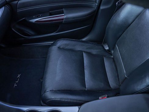 Used 2016 Acura TLX w/ Technology Package image 27