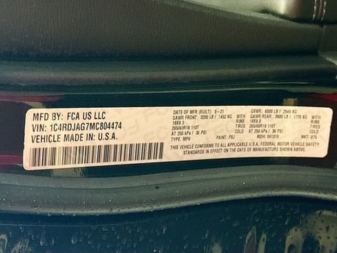 Used 2021 Dodge Durango SXT image 31