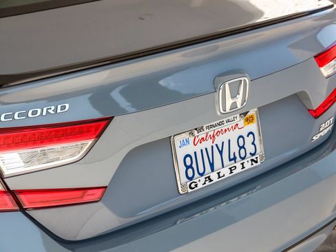 Used 2021 Honda Accord Sport image 8