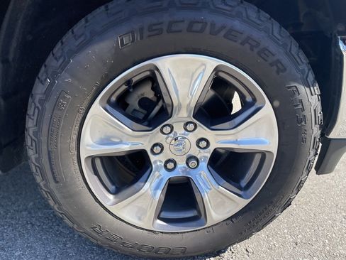 Used 2020 RAM 1500 Laramie image 35