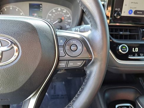 Used 2023 Toyota Corolla SE image 18