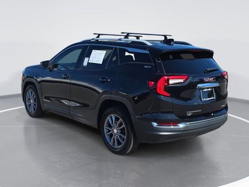 Used 2022 GMC Terrain SLT w/ Infotainment Package II image 5