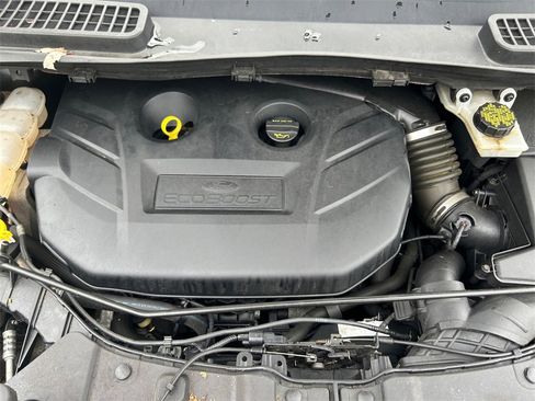 Used 2016 Ford Escape SE w/ Equipment Group 201A image 27