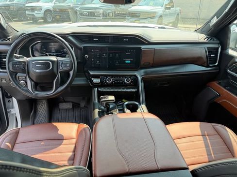 Used 2023 GMC Sierra 1500 Denali Ultimate AWD/4WD image 21