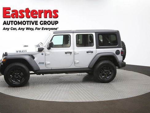 Used 2023 Jeep Wrangler Unlimited w/ Cold Weather Group image 61