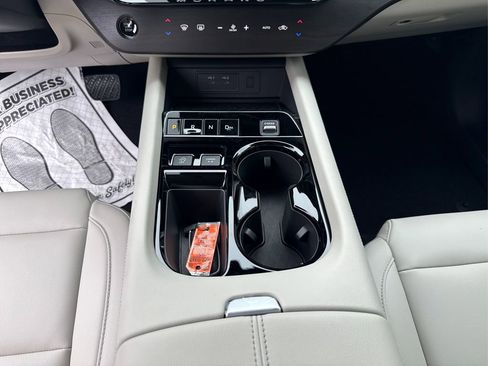 New 2025 Nissan Murano SV AWD/4WD image 17