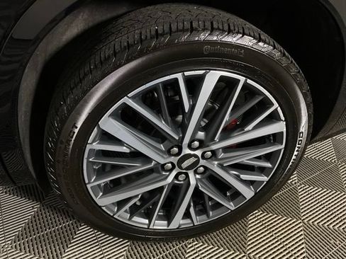 Used 2024 Cadillac XT6 Sport w/ Platinum Package AWD/4WD image 40