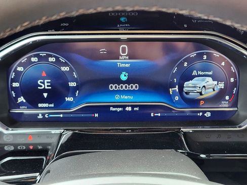 Used 2024 Chevrolet Silverado 1500 RST image 30