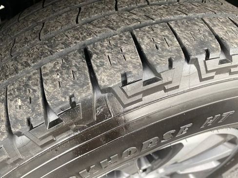 Used 2020 Ford Expedition XLT w/ Equipment Group 201A image 22