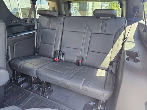New 2026 Chevrolet Suburban RST w/ Comfort Package AWD/4WD image 18