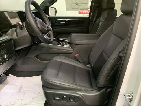 New 2026 Chevrolet Tahoe Z71 image 10