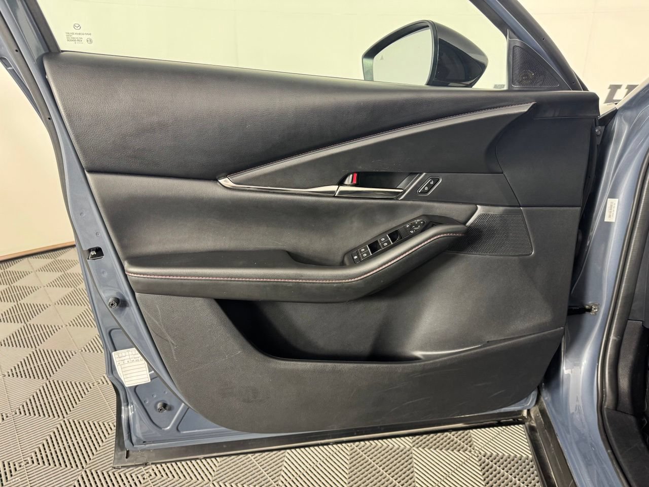 Used 2025 MAZDA CX-30 AWD 2.5 S w/ Preferred Package image 10