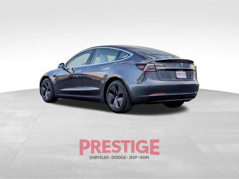 Used 2018 Tesla Model 3 Long Range AWD/4WD image 11