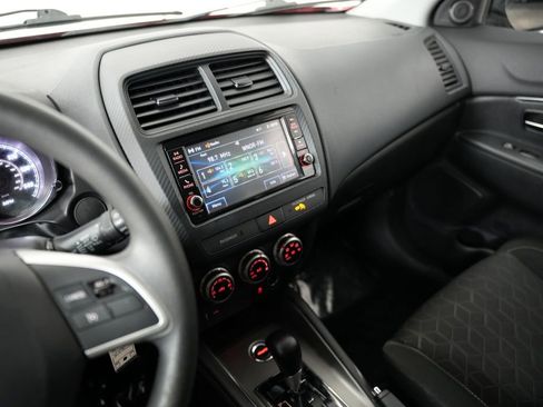 Used 2022 Mitsubishi Outlander Sport LE image 18