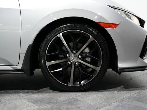 Used 2021 Honda Civic Sport image 6