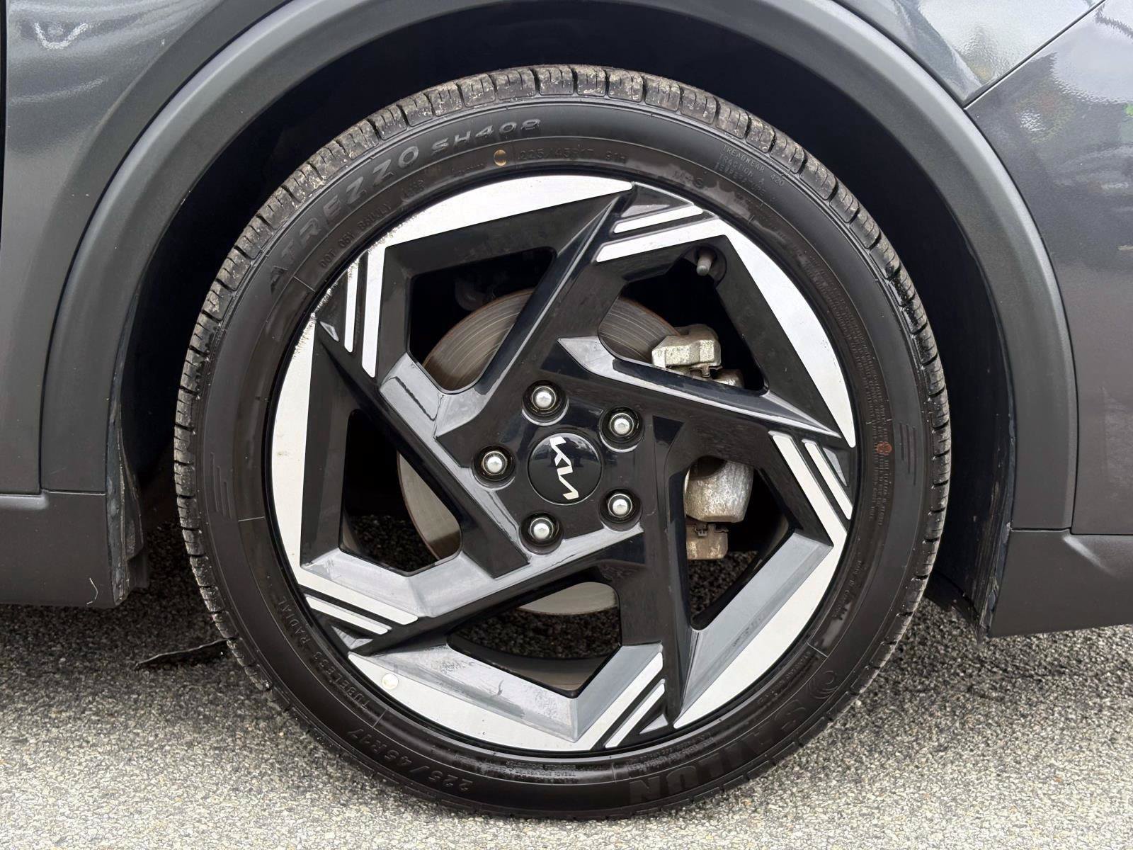 Certified 2025 Kia K4 GT-Line Turbo FWD image 31