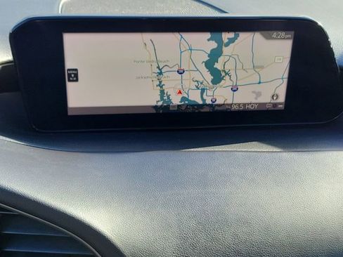 Used 2024 MAZDA MAZDA3 s image 32