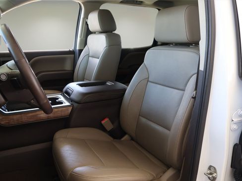 Used 2018 GMC Sierra 1500 SLT w/ SLT Premium Package image 13