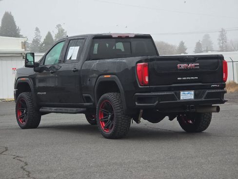 Used 2021 GMC Sierra 2500 AT4 w/ AT4 Preferred Package image 6