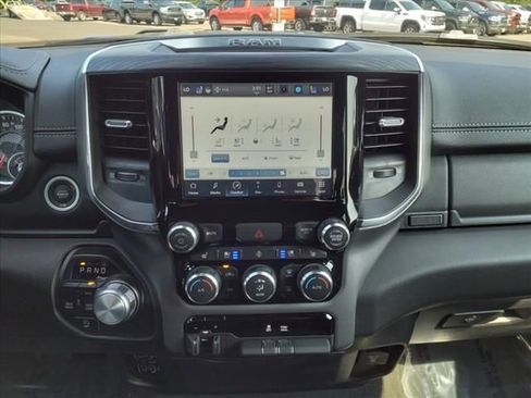 Used 2024 RAM 1500 Laramie image 12