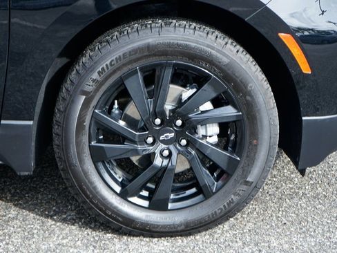 Used 2024 Chevrolet Equinox LS w/ LS Convenience Package image 38