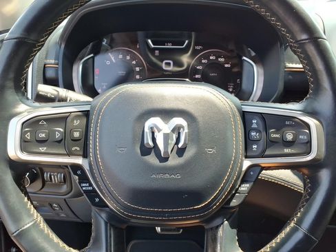 Certified 2025 RAM 1500 Tungsten w/ Off Road Group AWD/4WD image 5