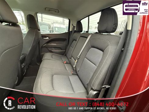 Used 2022 Chevrolet Colorado LT w/ Safety Package image 24