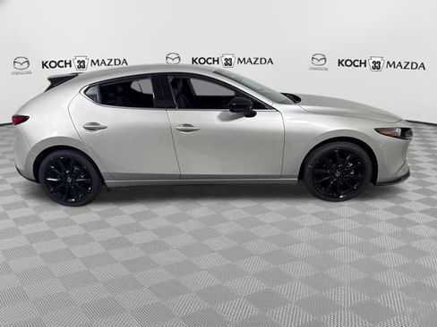 New 2026 MAZDA MAZDA3 Hatchback w/Premium Plus Pkg AWD/4WD image 9