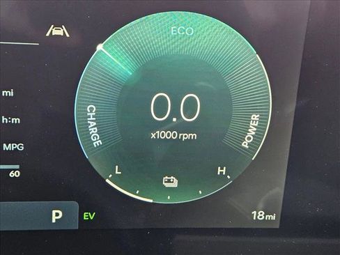 New 2026 Hyundai Tucson Limited image 18