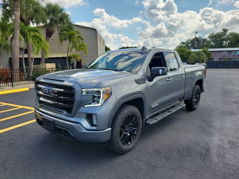 Used 2021 GMC Sierra 1500 Elevation w/ LPO, Elevation Black Package AWD/4WD image 10