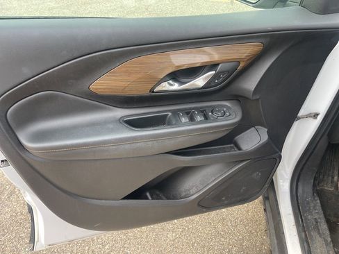 Used 2018 GMC Terrain SLE w/ Driver Convenience Package image 19