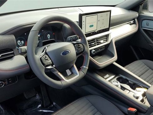 New 2025 Ford Explorer ST-Line w/ ST-Line Street Pack image 22