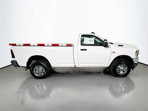 New 2026 RAM 2500 Tradesman AWD/4WD image 8