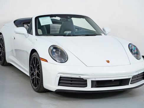 Used 2022 Porsche 911 Carrera image 48