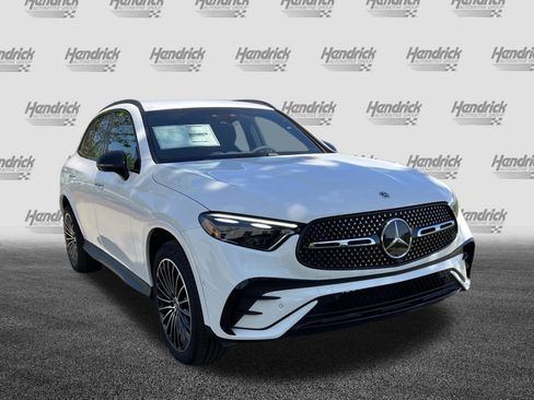 New 2026 Mercedes-Benz GLC 300 4MATIC image 2