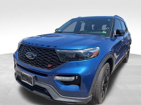 Used 2020 Ford Explorer ST w/ ST Street Pack AWD/4WD image 3
