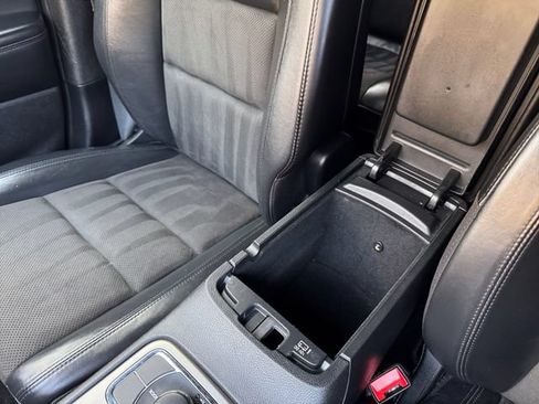Used 2021 Jeep Grand Cherokee Altitude AWD/4WD image 25