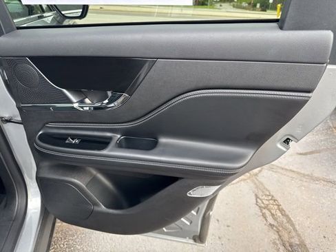 Used 2023 Lincoln Corsair AWD w/ Equipment Group 101A image 24