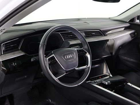 Used 2024 Audi Q8 e-tron Prestige w/ Prestige Package AWD/4WD image 33