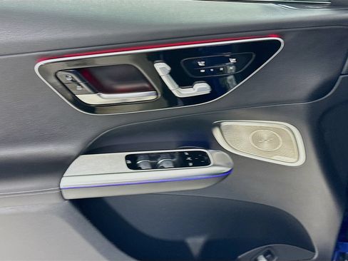 New 2026 Mercedes-Benz GLC 300 4MATIC image 19