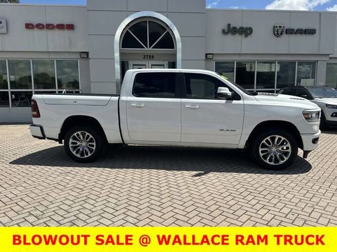 Used 2023 RAM 1500 Laramie AWD/4WD image 6