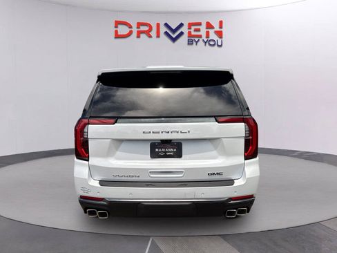 New 2026 GMC Yukon Denali Ultimate w/ LPO, Illumination Package AWD/4WD image 5