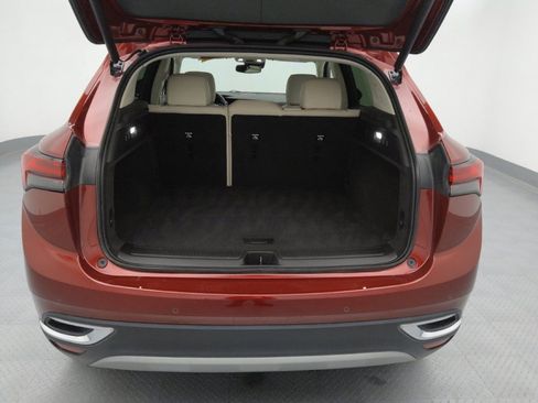 Used 2022 Buick Envision Essence w/ Technology Package I image 29