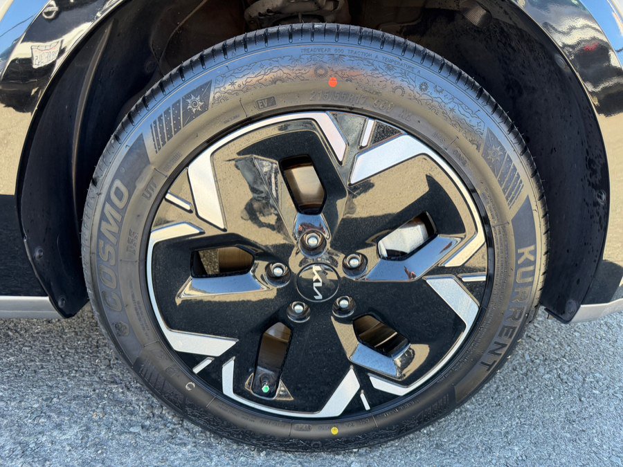 Used 2023 Kia Niro Wave w/ Wave Preserve Package FWD image 51