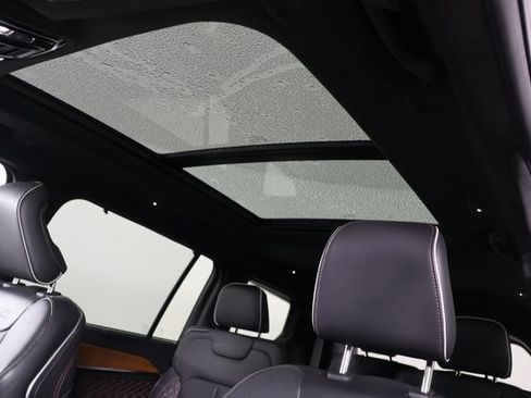 Used 2023 Jeep Grand Cherokee L Summit image 19