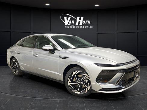 New 2026 Hyundai Sonata SEL FWD image 1