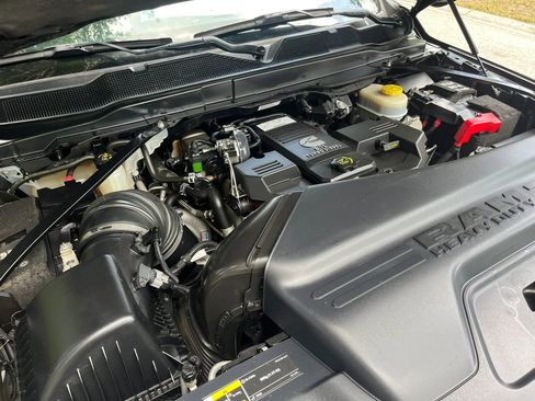 Used 2021 RAM 3500 Big Horn w/ Level B Equipment Group AWD/4WD image 13