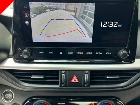 Used 2022 Kia Forte GT w/ GT Technology Package FWD image 27