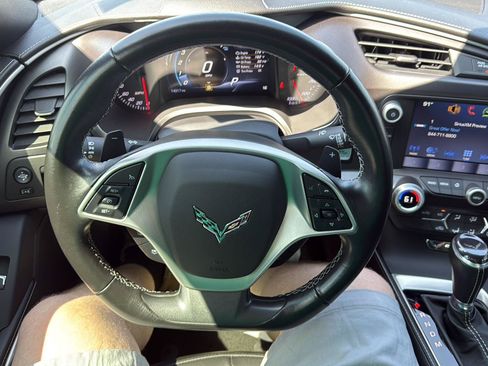 Used 2019 Chevrolet Corvette Stingray Coupe w/ Battery Protection Package RWD image 11